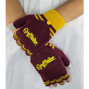 Harry Potter - Mănuși fără degete Casa Cercetașilor